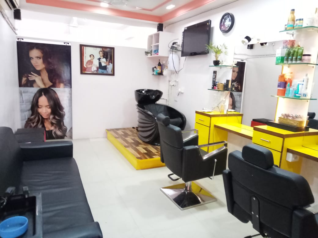 Aakar Beauty Salon